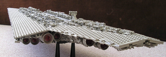 Executor Lego moc by Lasse Deleuran